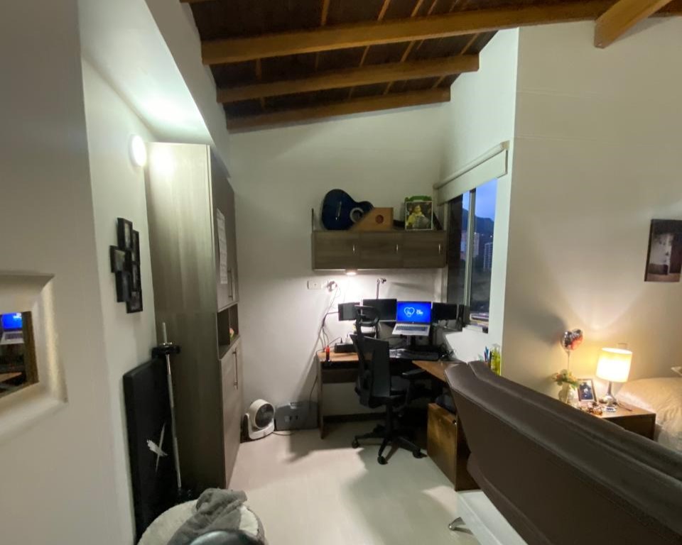 Apartamento en venta en Loma Benedictinos, Envigado · foto 10 de 14