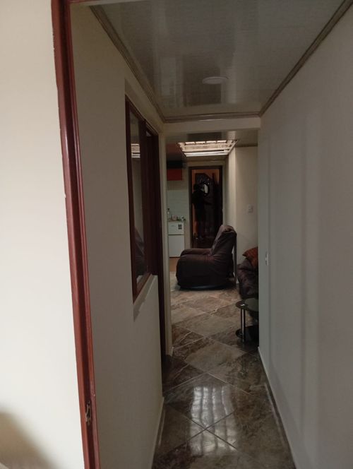Casa de 3 alcobas en venta en Escondite De Jose, Soacha, 304 m² · foto 5 de 19