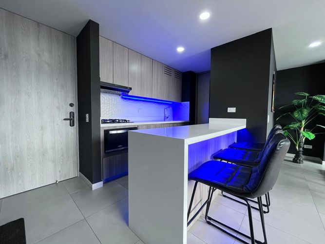 Apartamento de 3 alcobas en venta en El Poblado, Medellín, 80 m² · foto 6 de 18