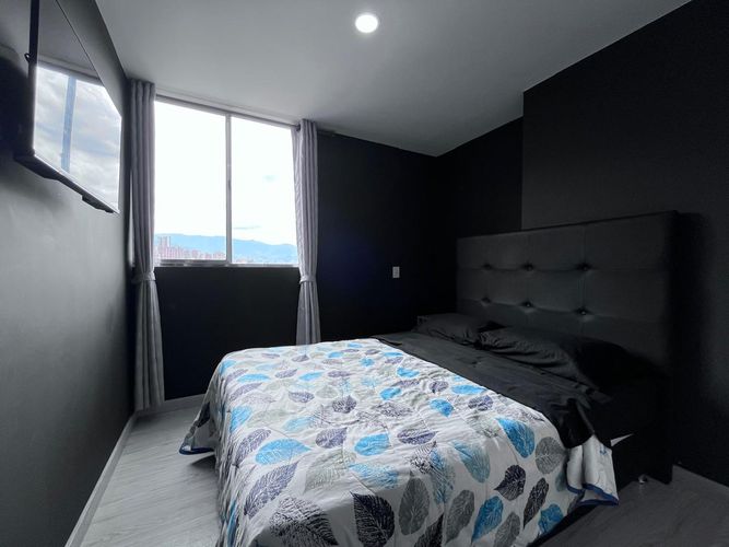 Apartamento de 3 alcobas en venta en El Poblado, Medellín, 80 m² · foto 13 de 18