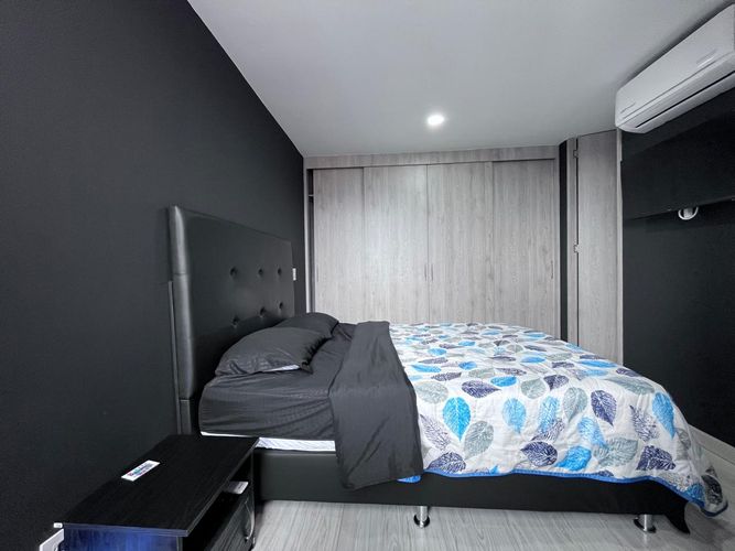 Apartamento de 3 alcobas en venta en El Poblado, Medellín, 80 m² · foto 14 de 18