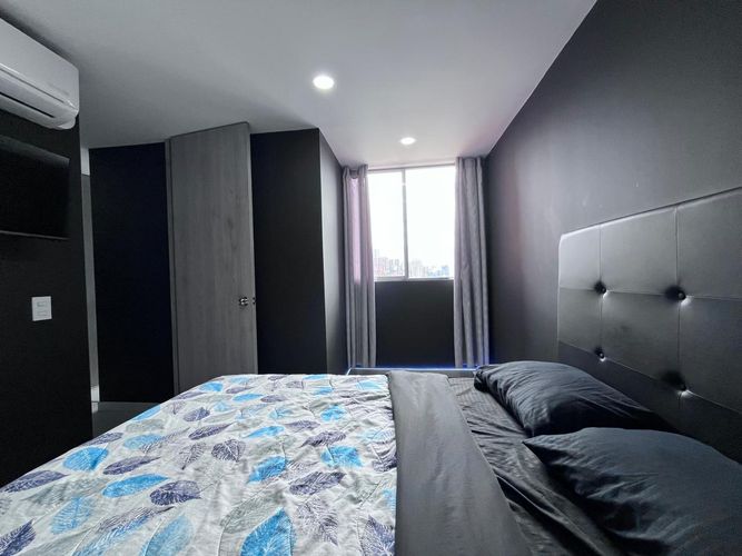 Apartamento de 3 alcobas en venta en El Poblado, Medellín, 80 m² · foto 16 de 18