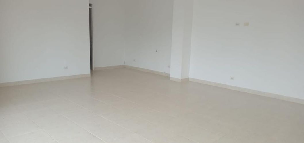 Local en venta en El Tesoro, Neiva, 46 m² · foto 3 de 4