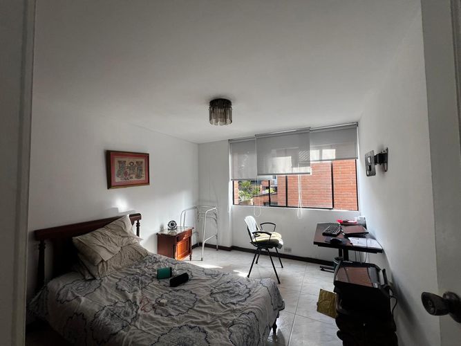 Apartamento de 3 alcobas en venta en El Poblado, Medellín, 135 m² · foto 9 de 14