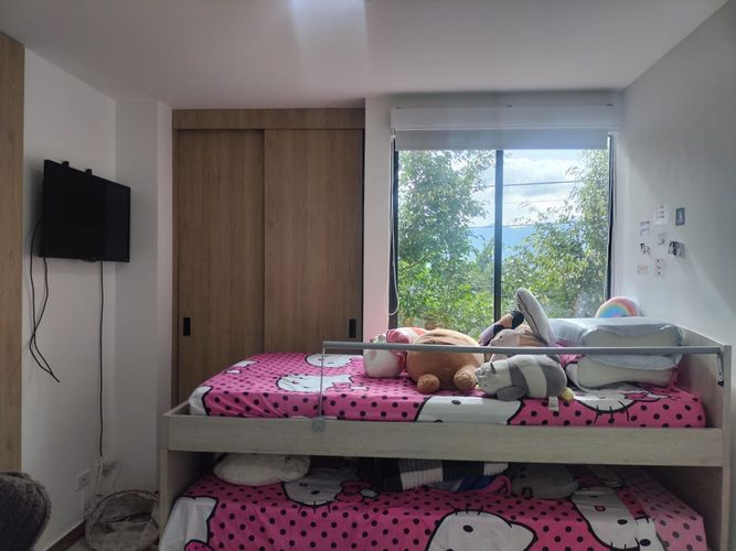 Casa de 4 alcobas en venta en El Poblado, Medellín, 118 m² · foto 7 de 14