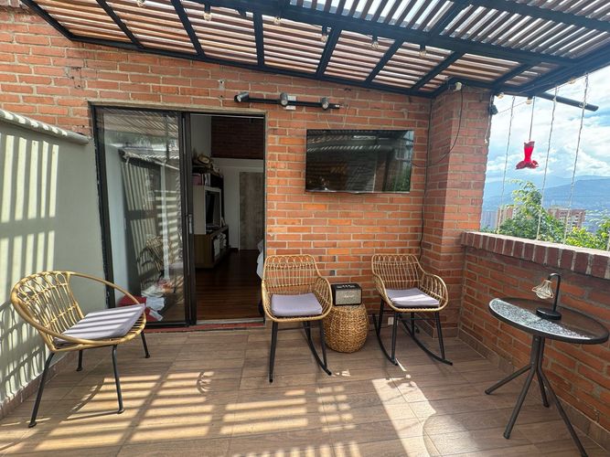 Casa de 4 alcobas en venta en El Poblado, Medellín, 118 m² · foto 13 de 14