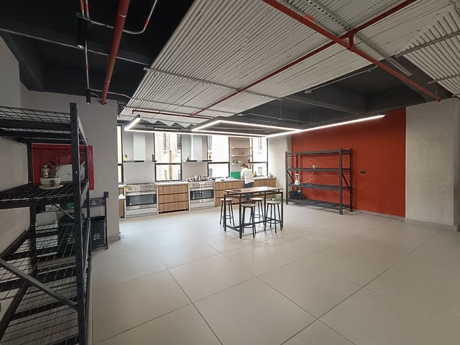 Apartaestudio en venta en Chapinero Alto, Bogotá, 27 m² · foto 12 de 24