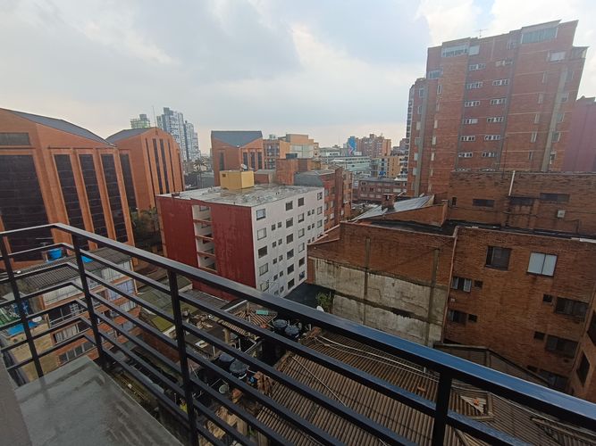 Apartaestudio en venta en Chapinero Alto, Bogotá, 27 m² · foto 23 de 24