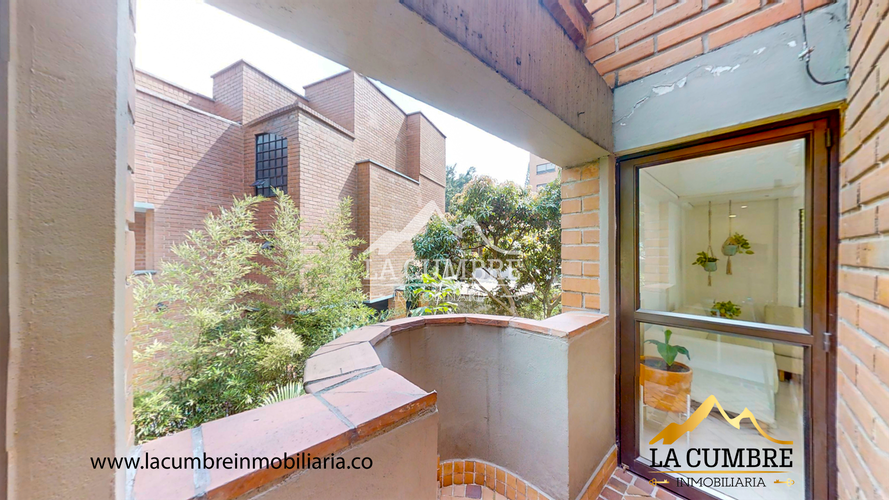 Apartamento de 3 alcobas en venta en Las Lomas, Medellín, 170 m² · foto 10 de 15