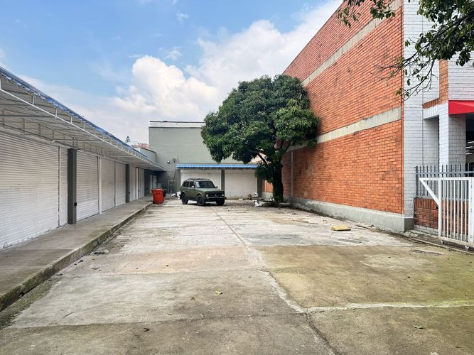 Local en arriendo en San Marcos, Envigado, 289 m² · foto 2 de 7