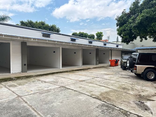 Local en arriendo en San Marcos, Envigado, 289 m² · foto 5 de 7