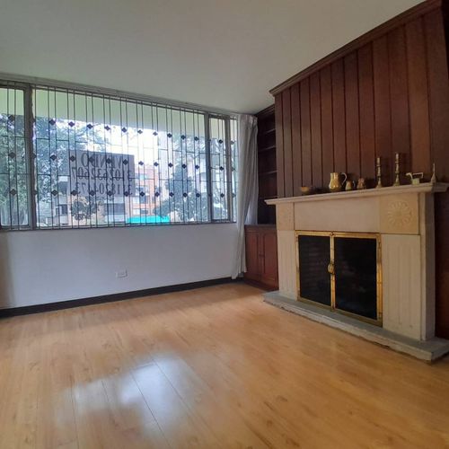 Apartamento en venta en Chico Norte, Bogotá · foto 2 de 17