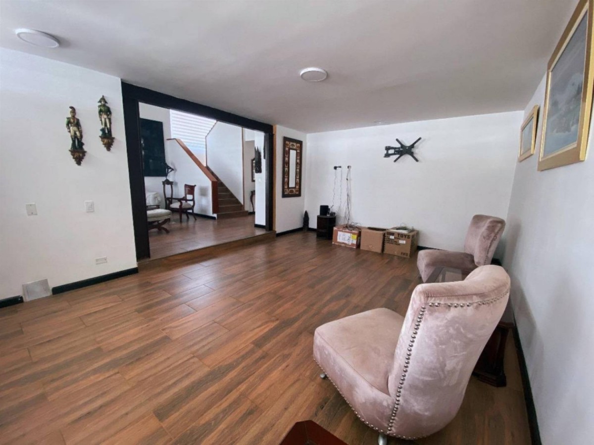 Casa en venta en Las Villas, Bogotá · foto 16 de 24