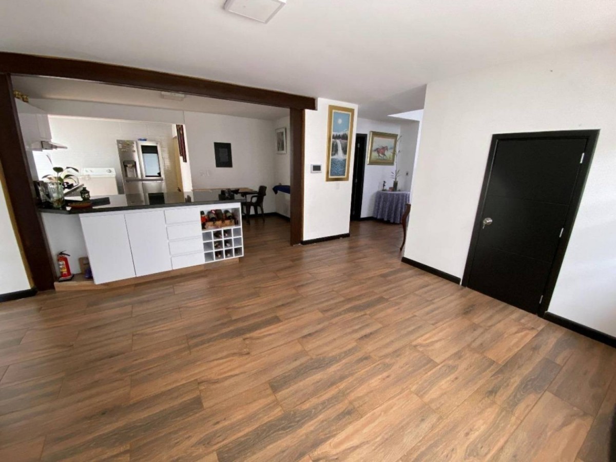 Casa en venta en Las Villas, Bogotá · foto 17 de 24