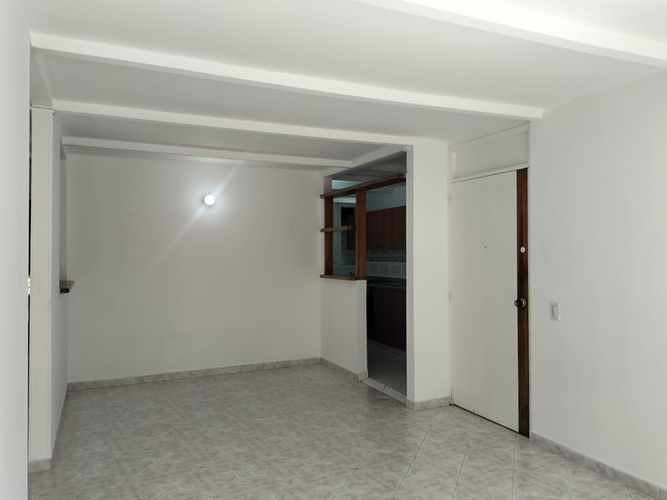 Apartamento de 3 alcobas en arriendo en El Poblado, Medellín, 118 m² · foto 3 de 18
