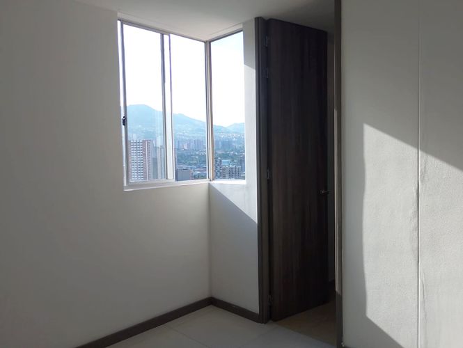 Apartamento de 3 alcobas en arriendo en Las Lomitas, Sabaneta, 76 m² · foto 16 de 19