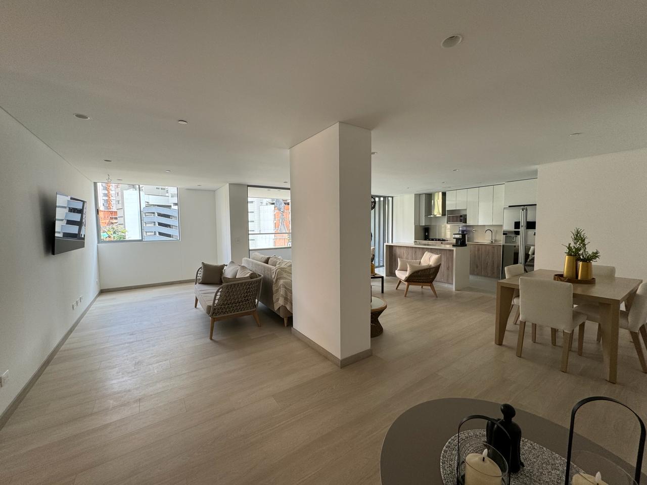 Apartamento en venta en Cumbres, Envigado · foto 2 de 20