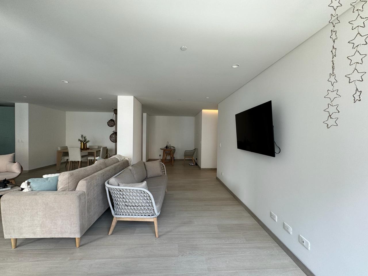 Apartamento en venta en Cumbres, Envigado · foto 3 de 20