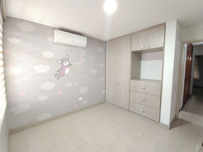 Casa de 3 alcobas en venta en San Joaquin, Cali, 380 m² · foto 13 de 20
