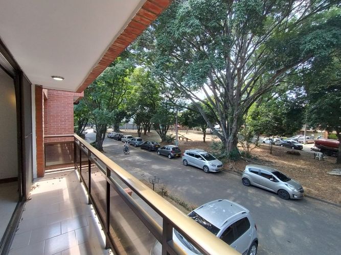 Casa de 3 alcobas en venta en San Joaquin, Cali, 380 m² · foto 18 de 20
