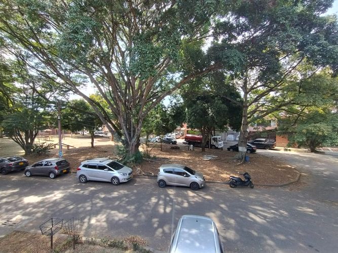 Casa de 3 alcobas en venta en San Joaquin, Cali, 380 m² · foto 19 de 20