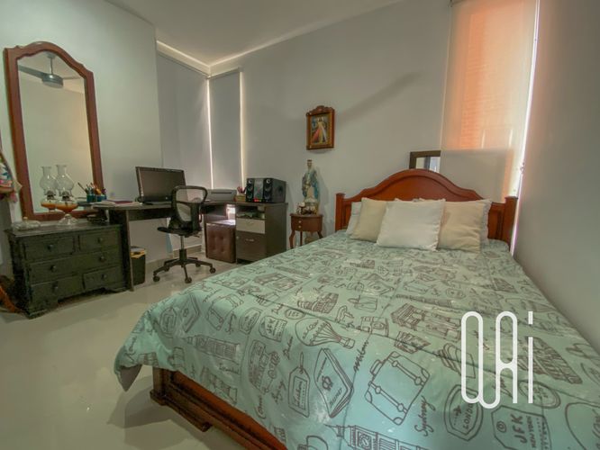 Apartamento de 2 alcobas en venta en Seminario, Cali, 83 m² · foto 2 de 13