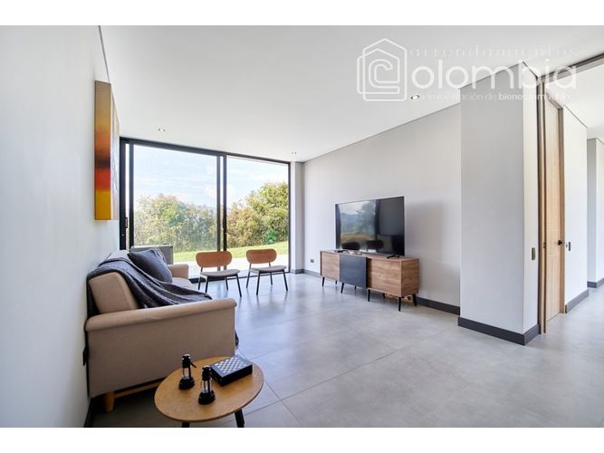 Casa de 3 alcobas en venta en Las Palmas, Envigado, 350 m² · foto 15 de 24