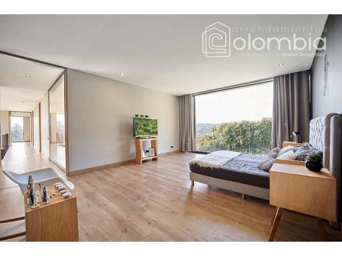 Casa de 3 alcobas en venta en Las Palmas, Envigado, 350 m² · foto 20 de 24