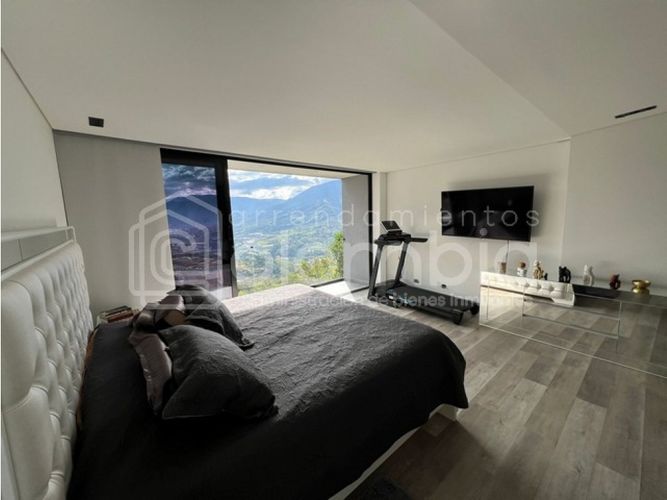 Finca en venta en Monta�Ita, Copacabana, 620 m² · foto 8 de 11
