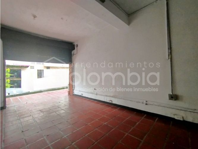 Local en arriendo en La Magnolia, Envigado, 35 m² · foto 2 de 7