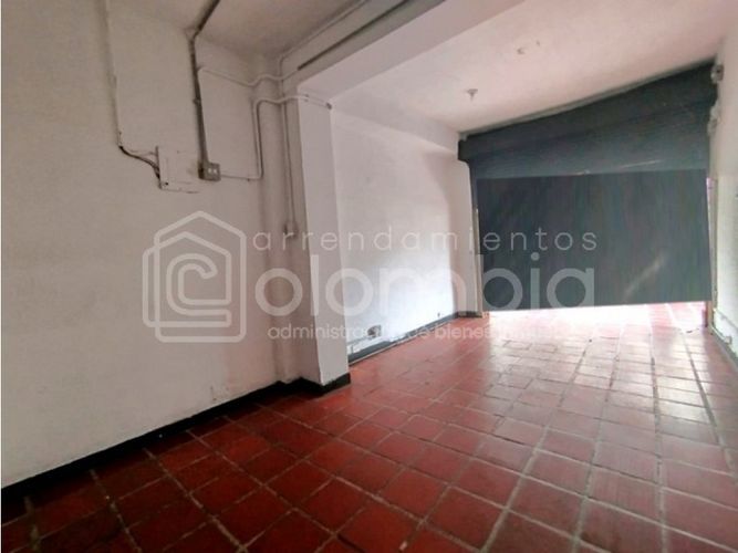 Local en arriendo en La Magnolia, Envigado, 35 m² · foto 3 de 7