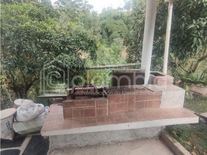 Casa de 7 alcobas en venta en La Tablaza, La Estrella, 520 m² · foto 5 de 24