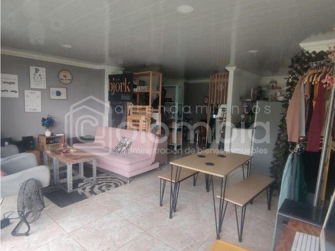 Casa de 7 alcobas en venta en La Tablaza, La Estrella, 520 m² · foto 8 de 24