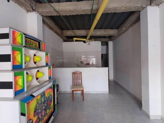Casa en venta en La Castellana, Montería, 170 m² · foto 2 de 24