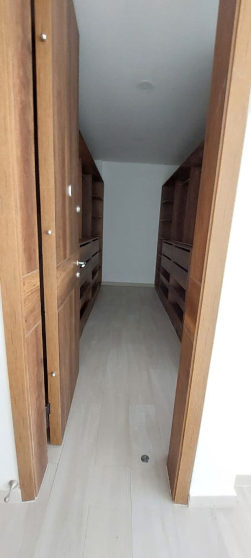 Casa de 5 alcobas en venta en Alfaguara, Jamundí, 540 m² · foto 14 de 17