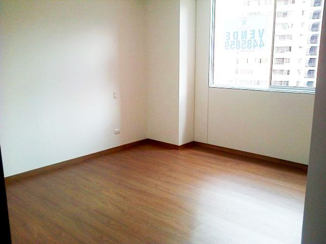 Apartamento de 2 alcobas en arriendo en El Poblado, Medellín, 103 m² · foto 7 de 12