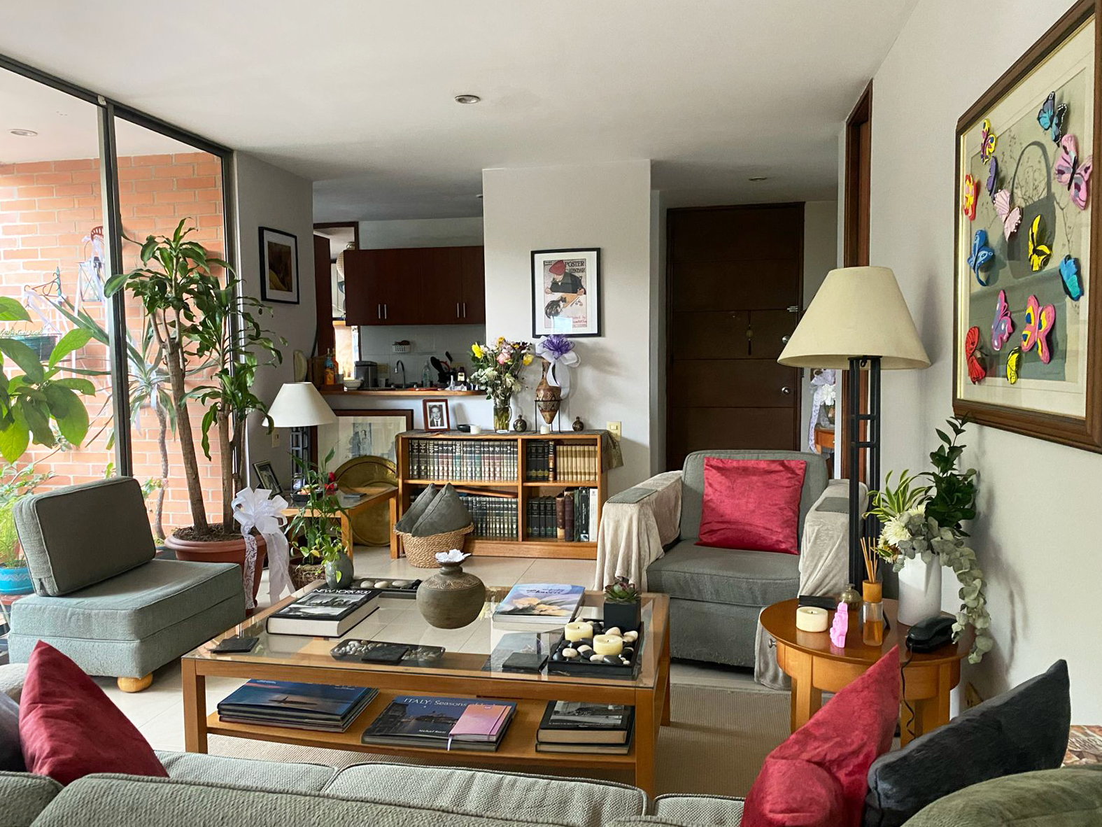 Apartamento en venta en El Poblado, Medellín · foto 3 de 19