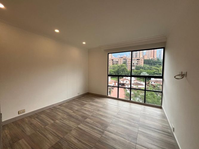 Apartamento de 3 alcobas en arriendo en El Poblado, Medellín, 168 m² · foto 13 de 19