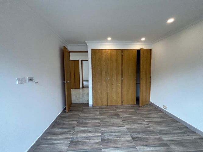 Apartamento de 3 alcobas en arriendo en El Poblado, Medellín, 168 m² · foto 14 de 19