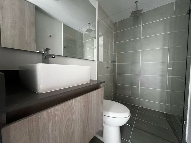 Apartamento de 3 alcobas en arriendo en Loma Benedictinos, Envigado, 115 m² · foto 15 de 16