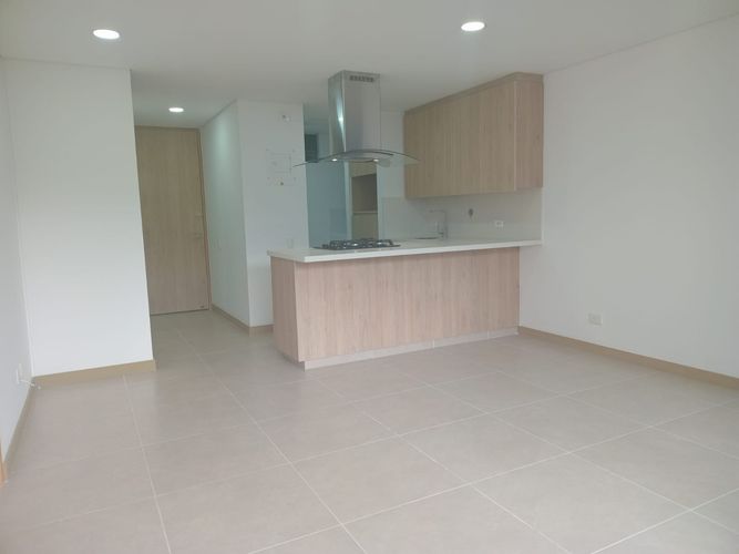 Apartamento de 1 alcoba en arriendo en El Poblado, Medellín, 50 m² · foto 3 de 14
