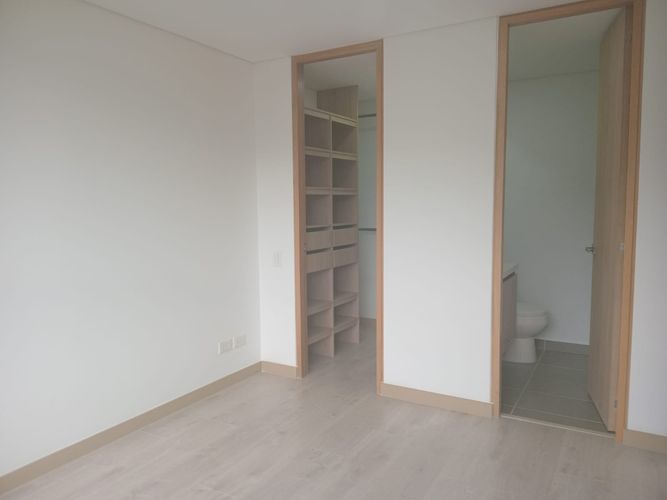 Apartamento de 1 alcoba en arriendo en El Poblado, Medellín, 50 m² · foto 12 de 14