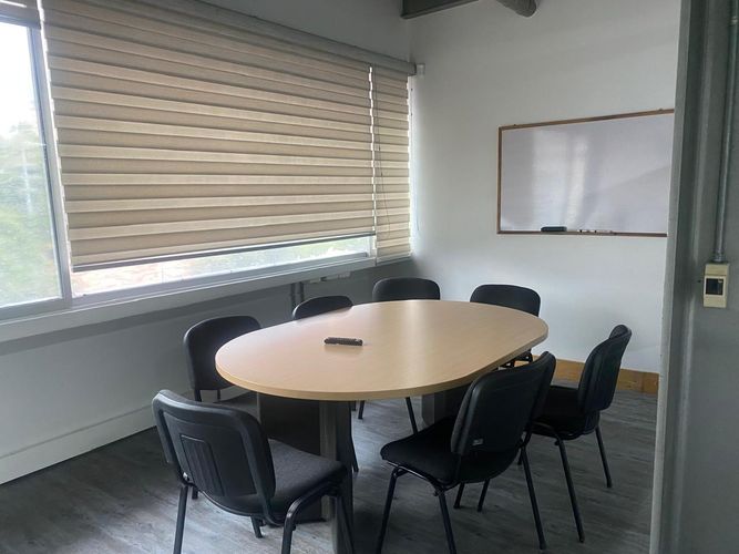Oficina en arriendo en El Poblado, Medellín, 450 m² · foto 9 de 19