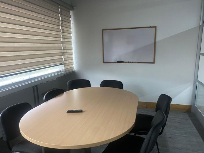 Oficina en arriendo en El Poblado, Medellín, 450 m² · foto 11 de 19