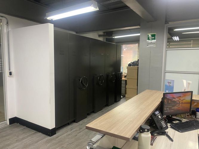 Oficina en arriendo en El Poblado, Medellín, 450 m² · foto 14 de 19