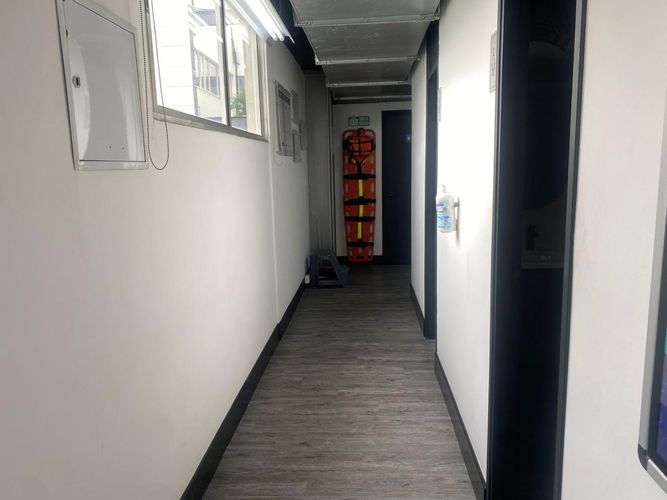 Oficina en arriendo en El Poblado, Medellín, 450 m² · foto 16 de 19