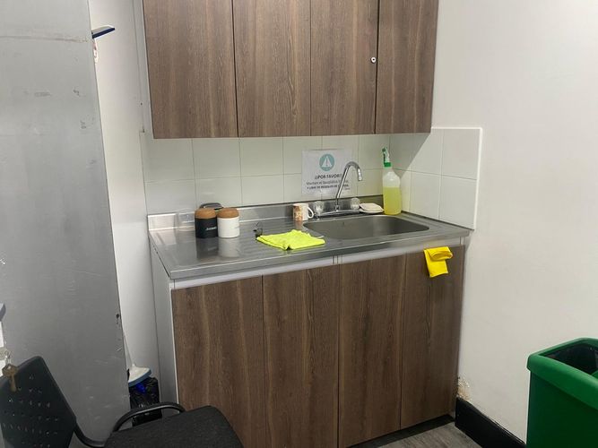 Oficina en arriendo en El Poblado, Medellín, 450 m² · foto 17 de 19