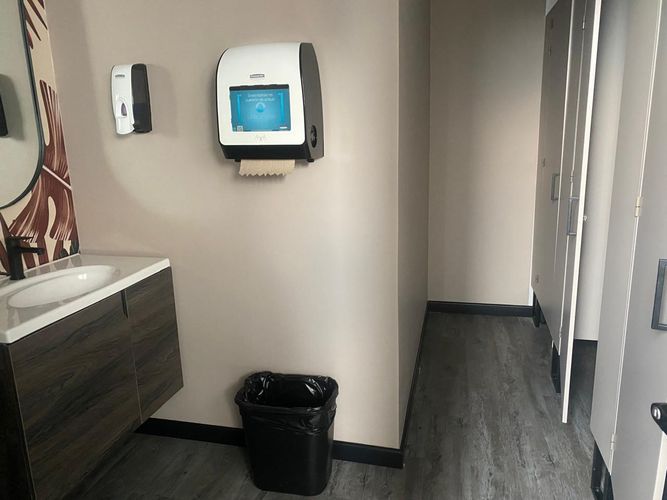 Oficina en arriendo en El Poblado, Medellín, 450 m² · foto 18 de 19