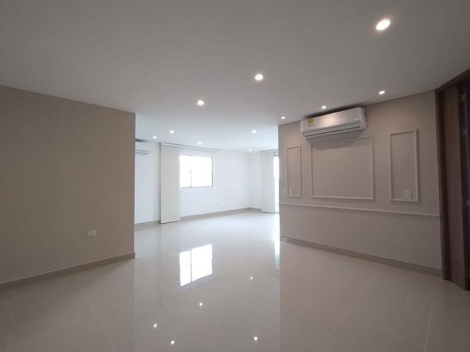 Apartamento de 3 alcobas en venta en El Castillo, Barranquilla, 190 m² · foto 4 de 20