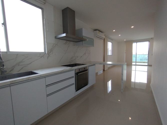 Apartamento de 3 alcobas en venta en El Castillo, Barranquilla, 190 m² · foto 7 de 20